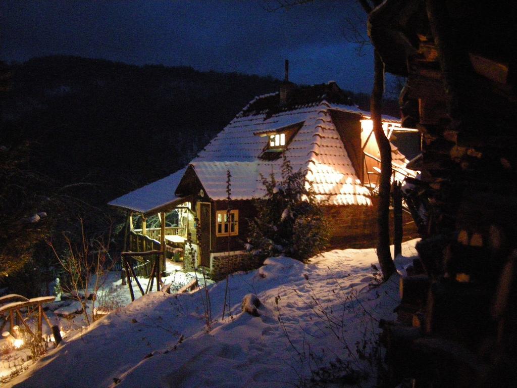 Apartment Cerova Kosa โมกราโกรา ภายนอก รูปภาพ